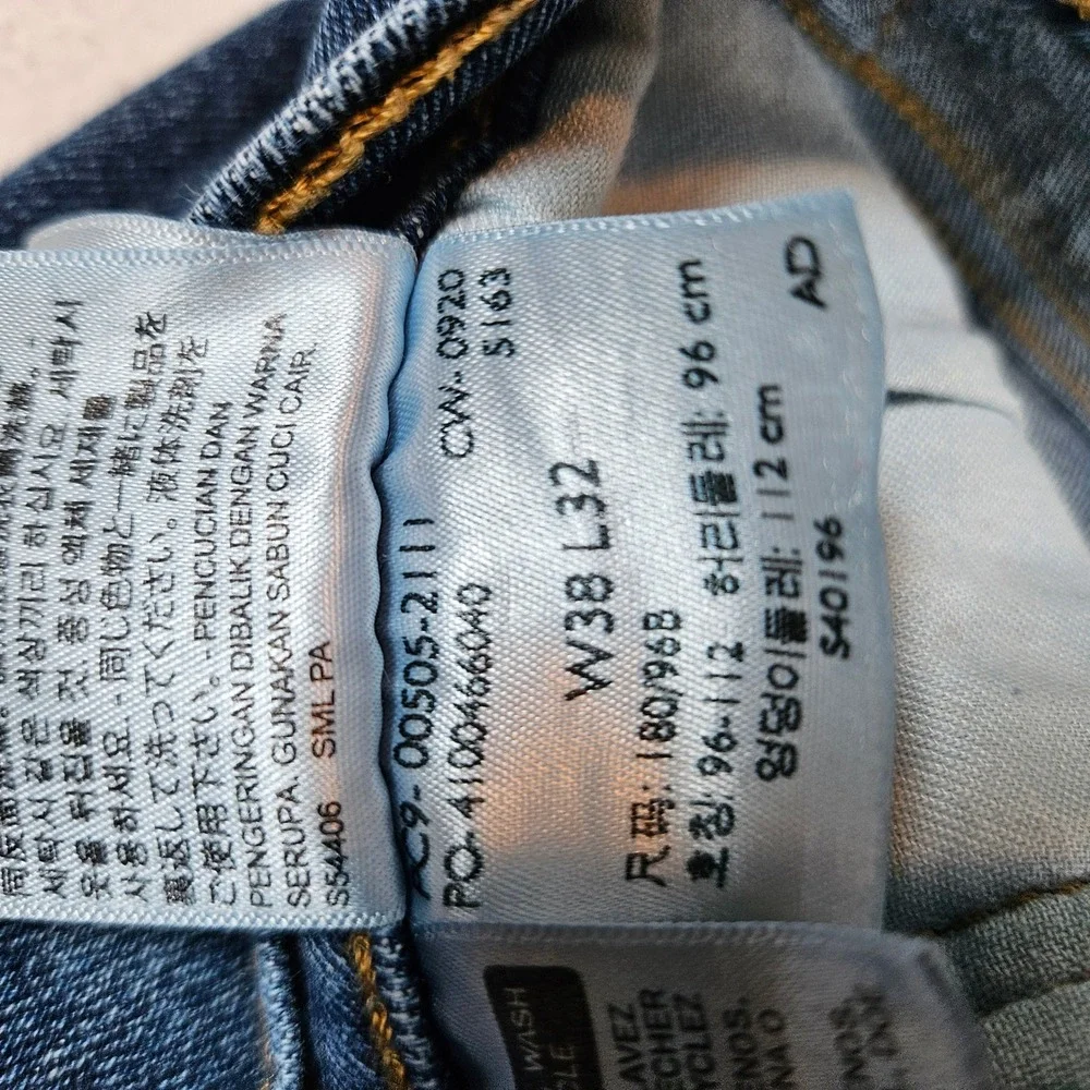 Levi's 505 Regular Fit Jeans Mens 38x32 Dark Wash Blue Straight Leg Denim